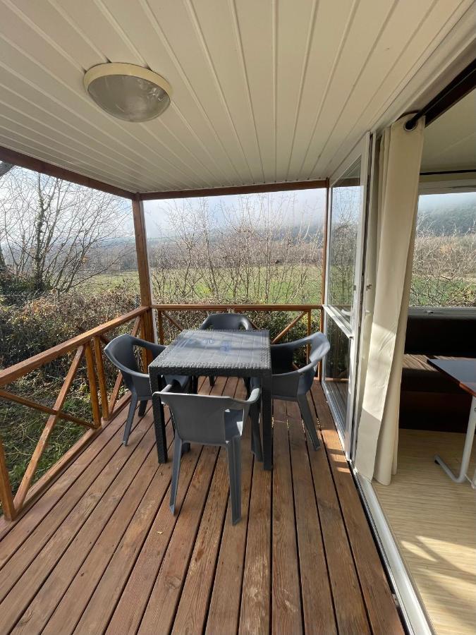 Camping Oliana Eksteriør billede
